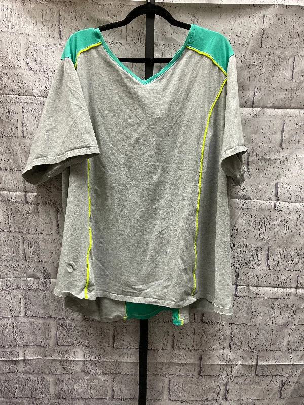 women's tops with sheer overlaysTop Short Sleeve By Catherines  Size: 5