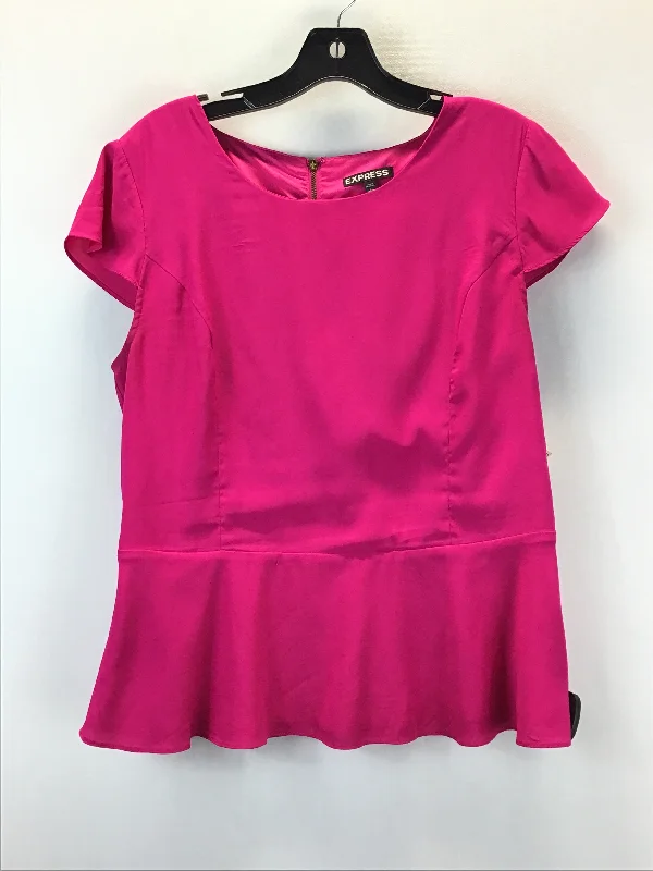 women's tops for those who want to create outfits that are both unique and memorableTop Short Sleeve By Express  Size: L