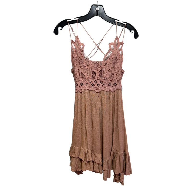 women's ethical fashion dressesDress Casual Midi By Free People In Pink, Size: S