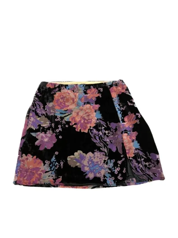 women's floral skirtsWomen's Fleur Noir Slit Mini Skirt In Black