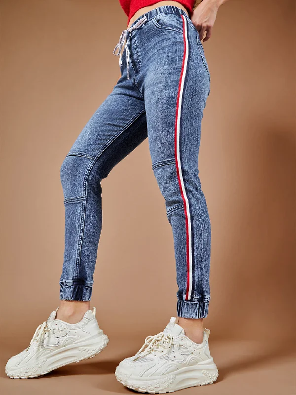 women's mom jeans denimWomen's Blue Relaxed Fit Mid Rise Regular Length Multicolor Twill Tape Detailing Denim Stretchable Jogger Pants